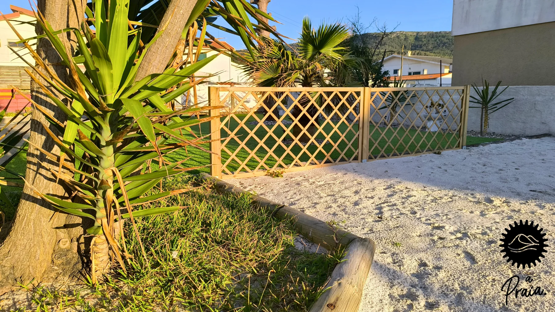 Zona de areia e refeições